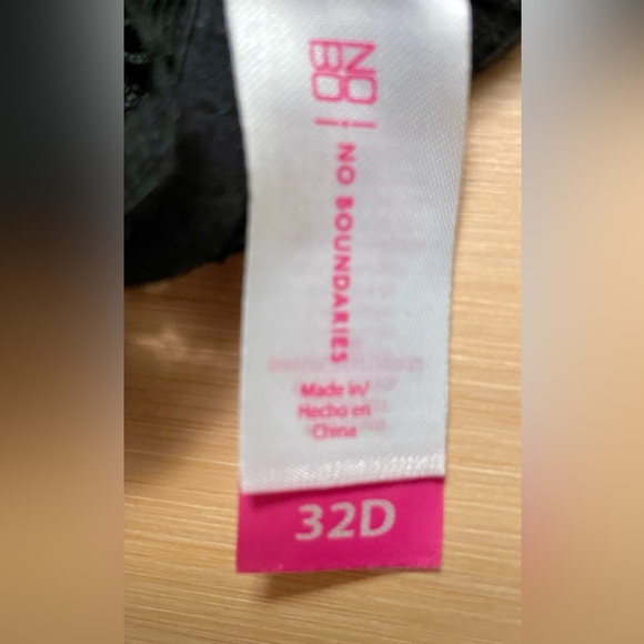 Black No Boundaries Bra Size 32D - Picture 2 of 9